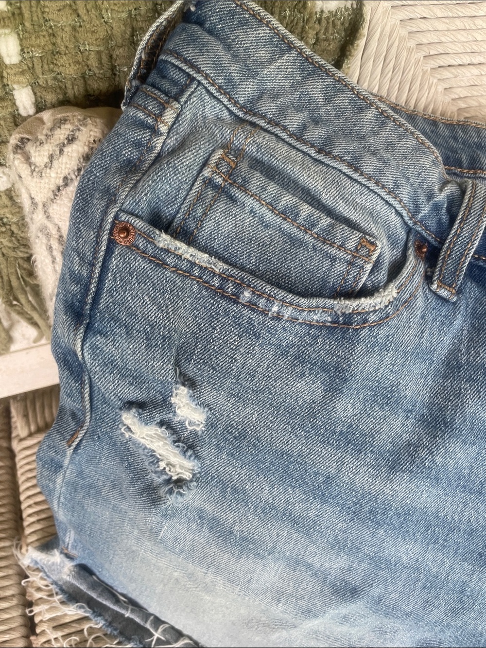 Old Navy Blue Distressed High-Rise Denim Cutoff Shorts - Picture 3 of 6